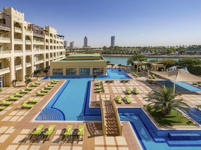 http://Grand%20Hyatt%20Doha%20Hotel%20&%20Villas