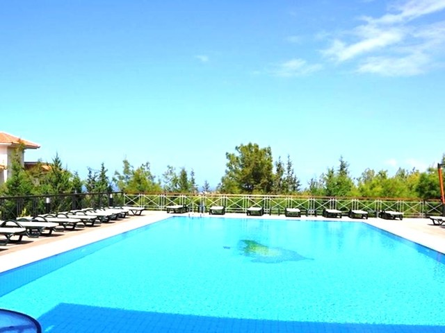http://Korineum%20Golf%20&%20Beach%20Resort