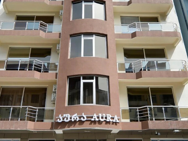 http://Aura%20Boutique