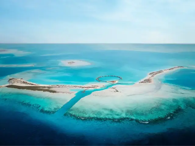 http://Nujuma,%20A%20Ritz-Carlton%20Reserve