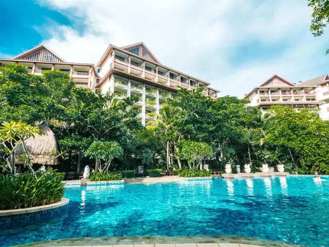 http://Stony%20Brook%20Villa%20Jianguo%20Resort%20Sanya%20(Shixishu%20Jianguo%20Yalong%20Bay%20Resort)