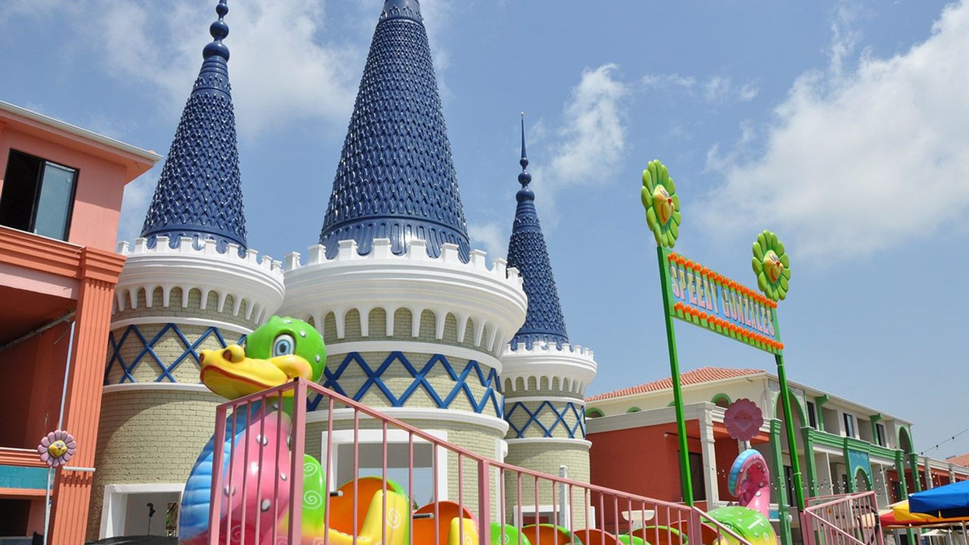 Гранада лакшери белек пляж