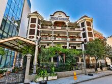 Villa Dvor Kornic, 3*
