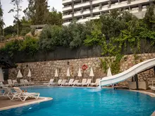 Eva Beach (ex. Teo Beach Hotel; Holiday Line Beach), 3*