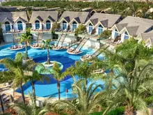 Long Beach, 5*