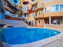 Вилла Верона (Villa Verona), Гостиница
