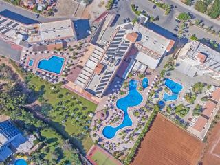 Tsokkos Gardens Hotel Apts