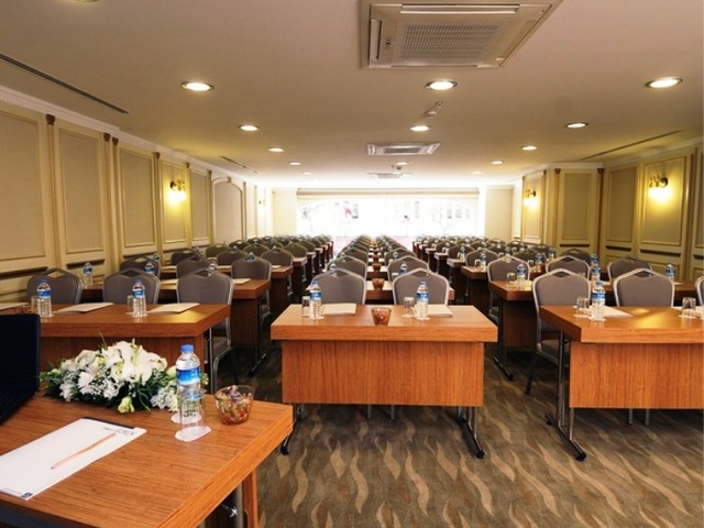 фото Taksim Gonen Hotel изображение №30