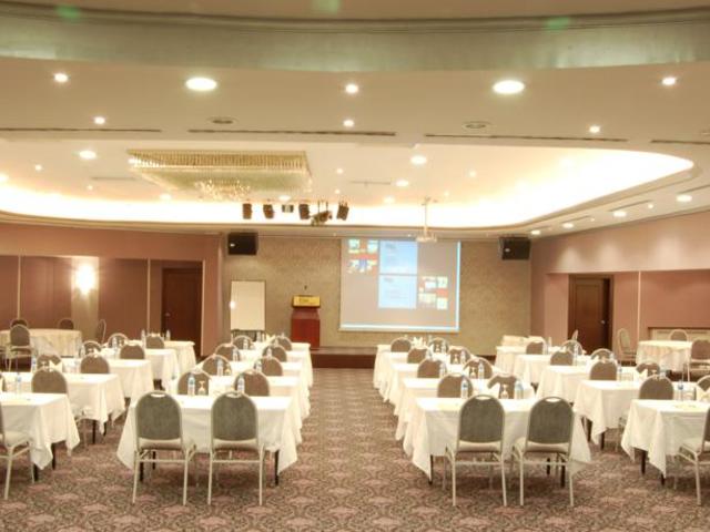 фотографии King Hotel изображение №8