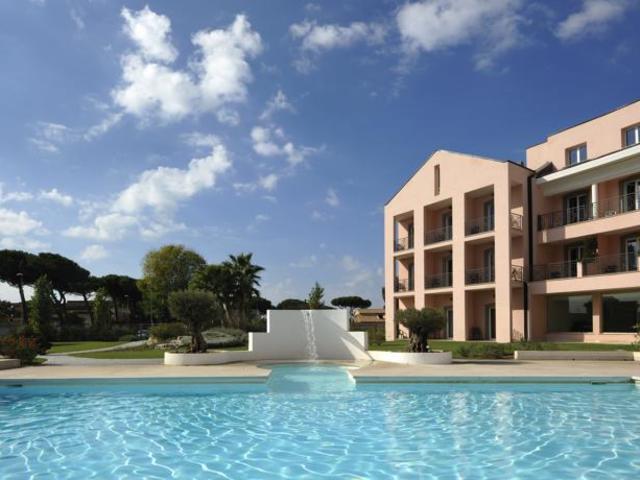 фото отеля Golden Tulip Rome Airport (ex. Hotel Club Isola Sacra) изображение №1