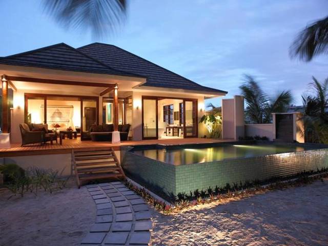 http://Hilton%20Seychelles%20Labriz%20Resort%20&%20Spa%20(ex.%20Labriz%20Silhouette)