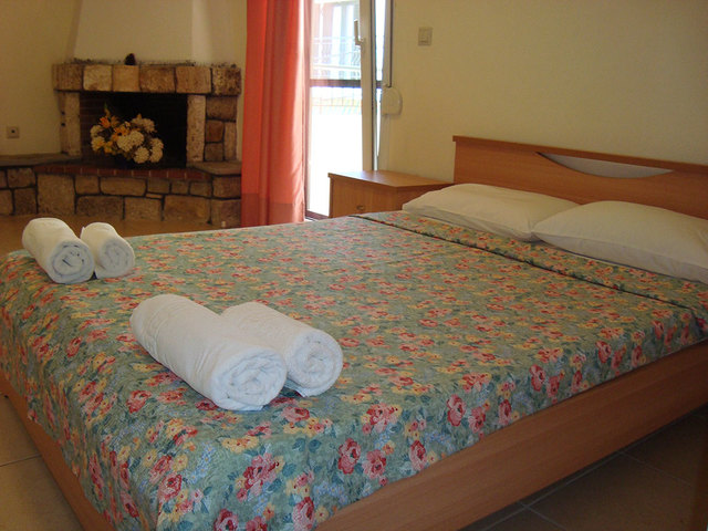 фото отеля Xenios Loutra Village Elissavet Studios (ех. Elissavet Studios) изображение №13