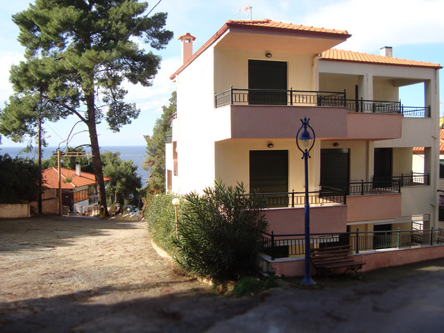 фотографии отеля Xenios Loutra Village Elissavet Studios (ех. Elissavet Studios) изображение №15