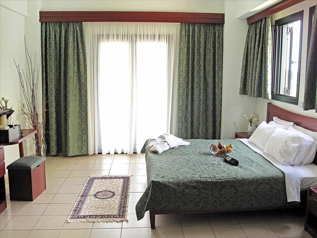 фотографии отеля Lesse изображение №23