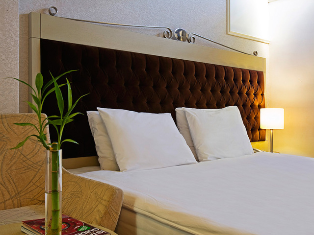 фотографии отеля Faros Hotel изображение №11