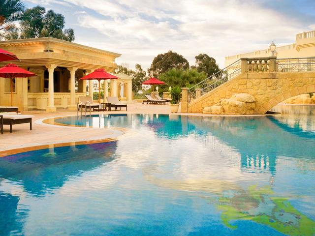 http://Sheraton%20Tunis%20Hotel%20&%20Towers