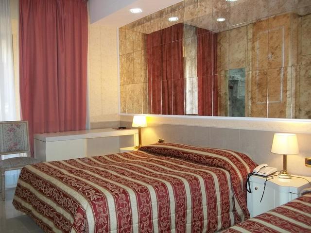 фотографии Comfort Hotel Bolivar изображение №20