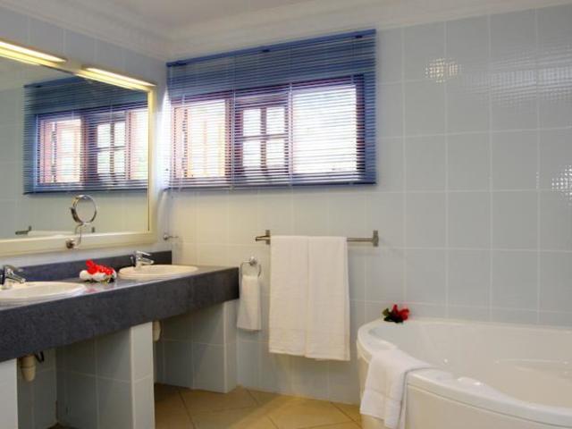 фото отеля Villa De Cerf изображение №9