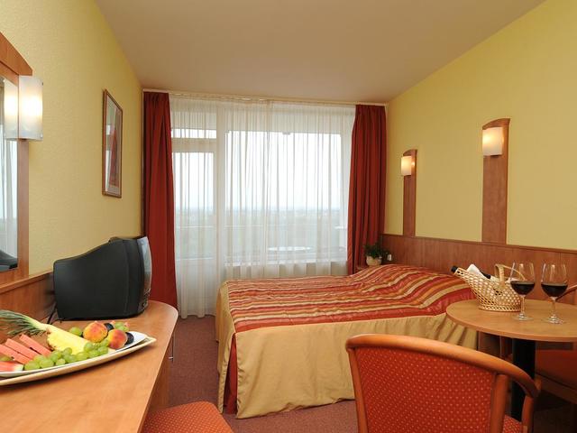 фото Hunguest Hotel Panorama изображение №2