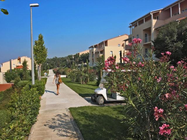 фотографии Valtur Novi Spa Residence (ex. Novi Spa Hotels & Resort Apartments; Family Apartments Novi) изображение №60