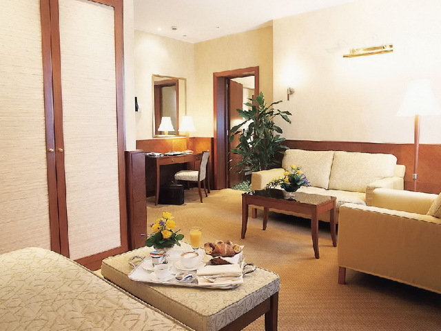 фотографии отеля Best Western Hotel Ascot Milan изображение №3