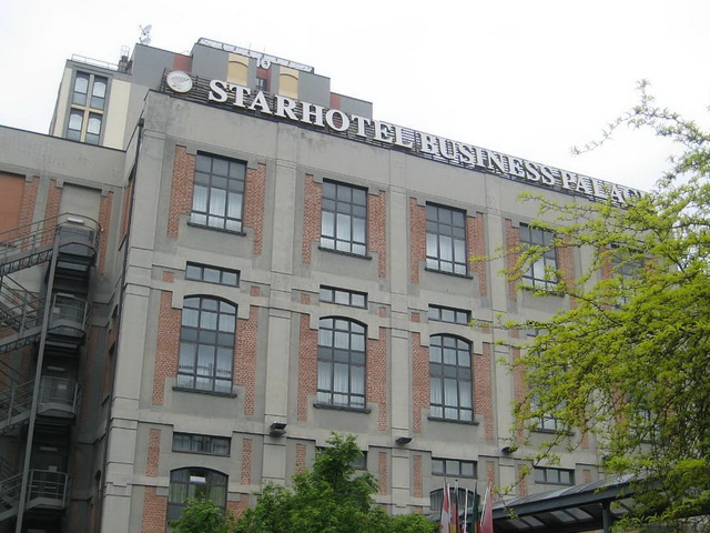 фото Starhotels Business Palace изображение №2