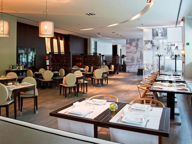 фото NH Collection Barcelona Constanza изображение №14