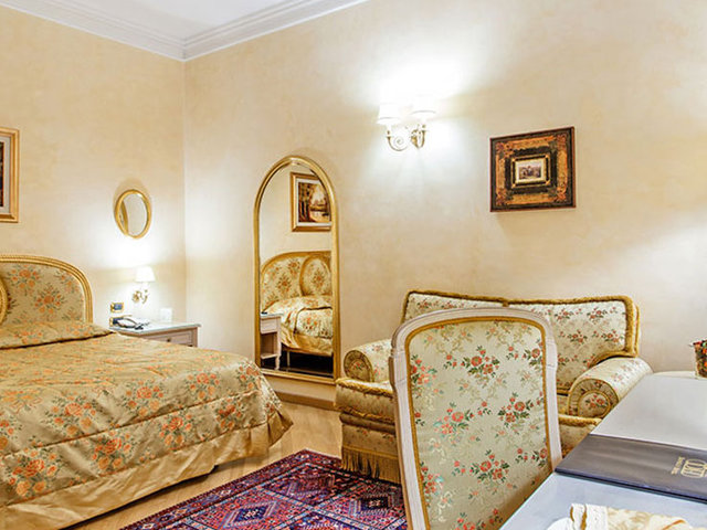 фотографии отеля Daniel's Hotel изображение №51