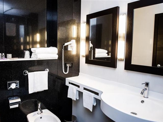 фотографии Quality Hotel Atlantic Turin Airport изображение №8