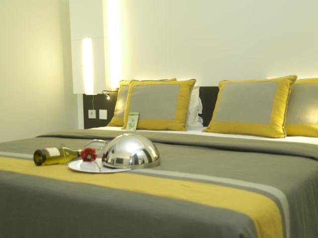 фото отеля Caratpark Hotel изображение №17