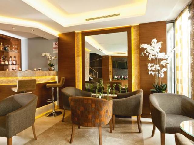 фото Emerald Hotel изображение №6
