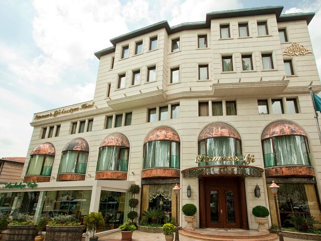 Hotel