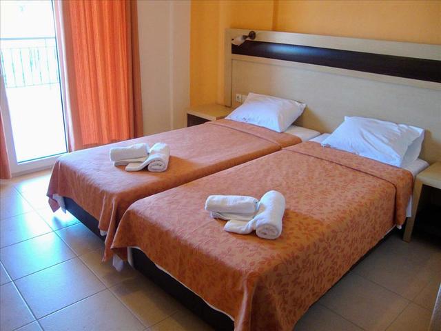 фотографии отеля Florinis House изображение №11