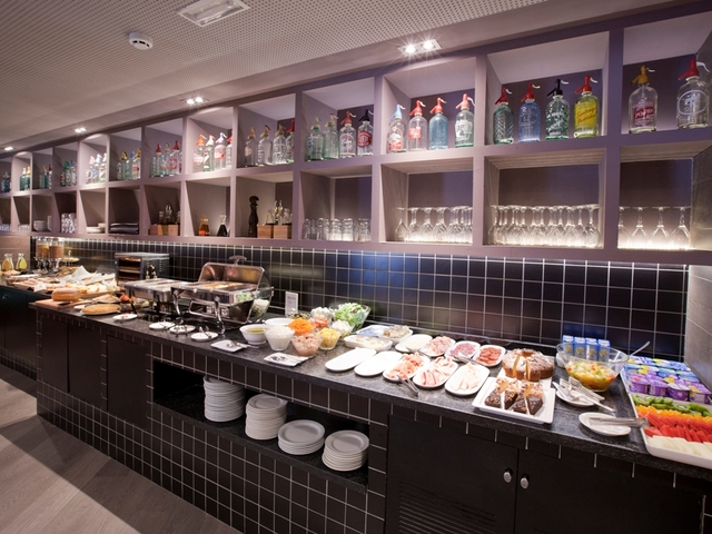 фотографии отеля Silken Concordia изображение №7