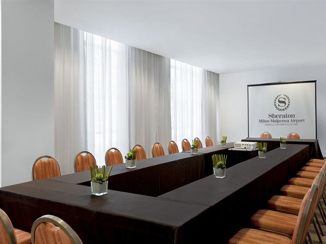 фотографии Sheraton Milan Malpensa Airport Hotel & Conference Center изображение №32