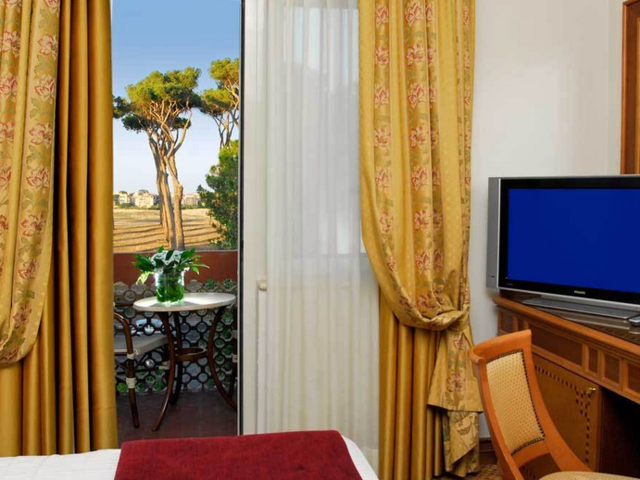 фото Pinewood Hotel Rome изображение №6