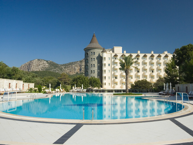 http://X%20Life%20(ex.%20Otium%20Senses%20X%20Life;%20Castle%20Resort%20&%20Spa)