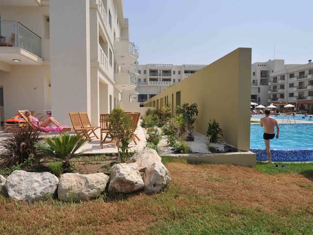 фотографии Capital Coast Resort & Spa изображение №28