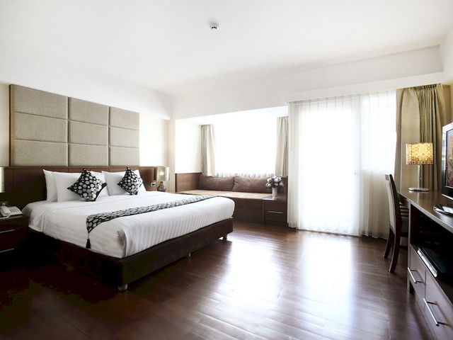 фотографии D Varee Diva Bally Sukhumvit (ex. Ballys Studio Suite Sukhumvit) изображение №4