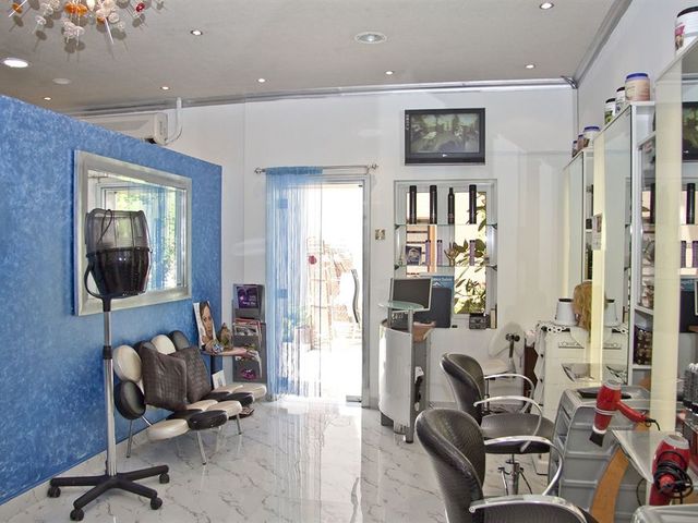 фото отеля Ramee Regent Beach Resort изображение №37