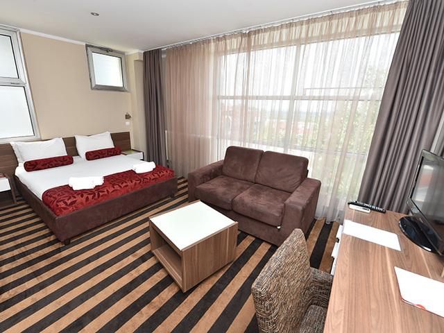 фотографии отеля Balkan Hotel Garni изображение №3