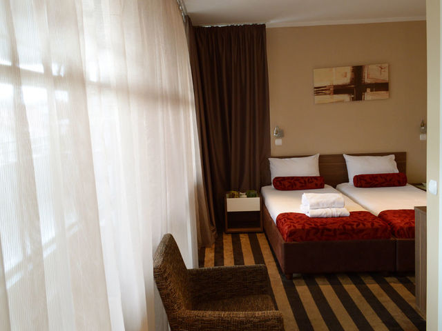 фотографии Balkan Hotel Garni изображение №40