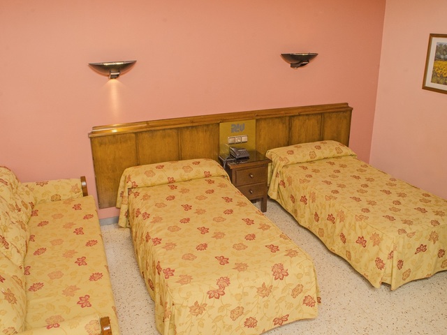 фотографии отеля Pere d`Urg изображение №15