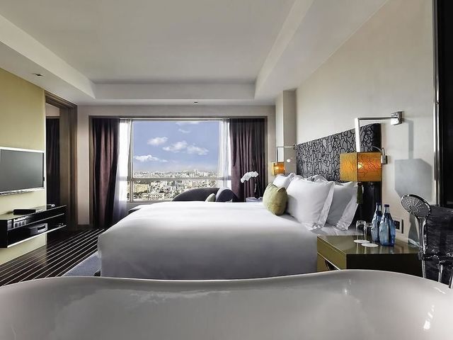 фотографии отеля Sofitel Plaza Saigon изображение №11