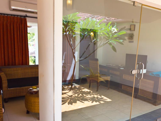 фотографии отеля Rajah Ayurvedic Hospital Rajah Beach изображение №11