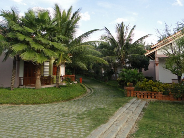 фото отеля Long Thuan Resort изображение №9