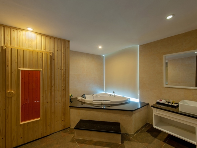 фотографии Muong Thanh Grand Nha Trang изображение №20