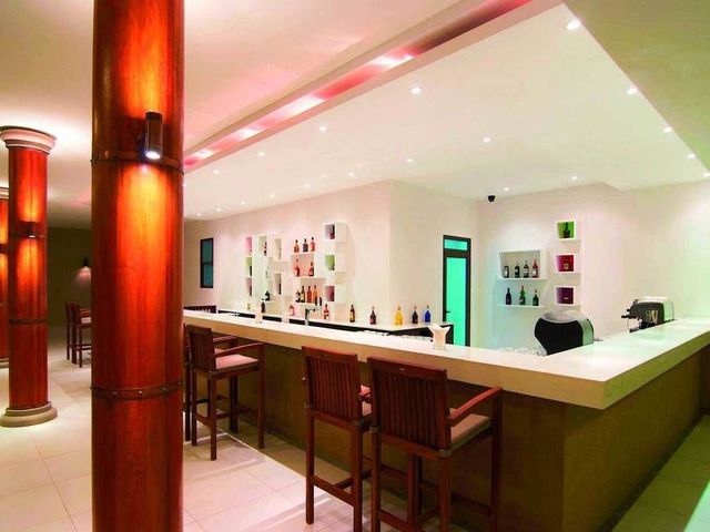 фото Maritim Crystals Beach Hotel Mauritius (ex. Crystals Beach Resort & Spa) изображение №42