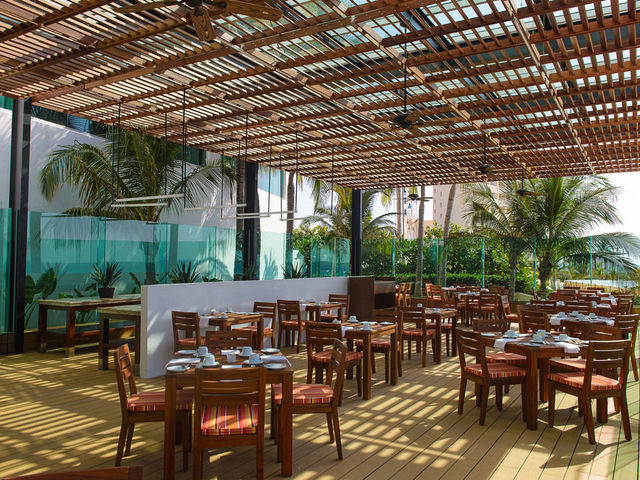 фото Krystal Grand Punta Cancun (ex. Hyatt Regency Cancun) изображение №46