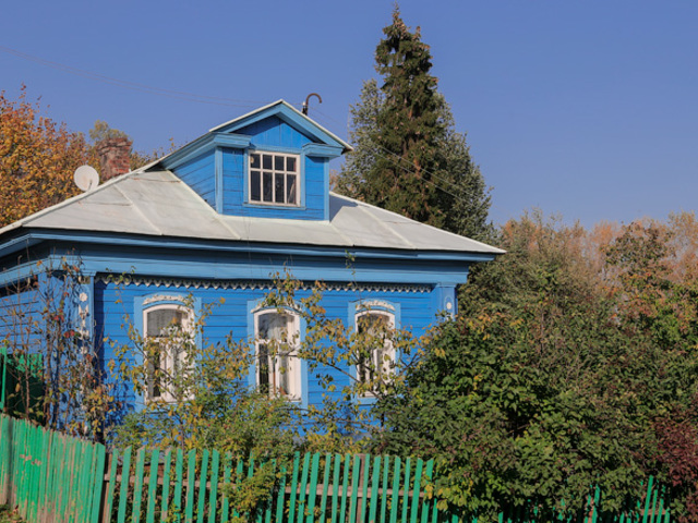 Соборная слобода. Соборная Слобода Плес. Плес дом Пырина. Плес голубой дом. Дом с драконами Плес.